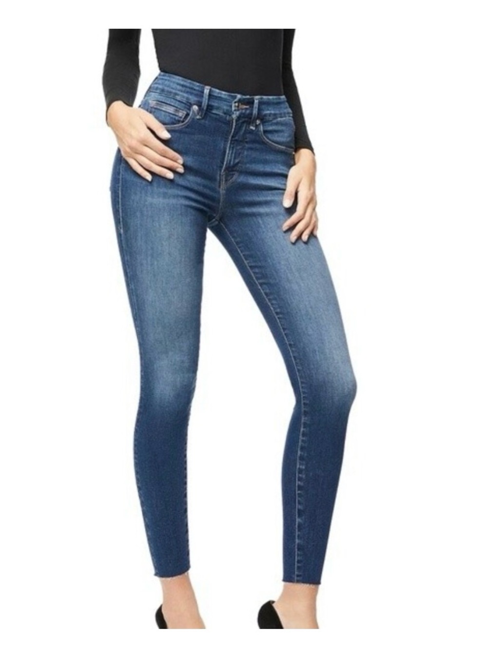 NWT Good American Good Waist Crop